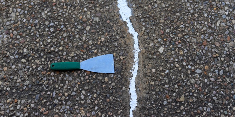 5 Ways to Prevent & Repair Driveway Cracks